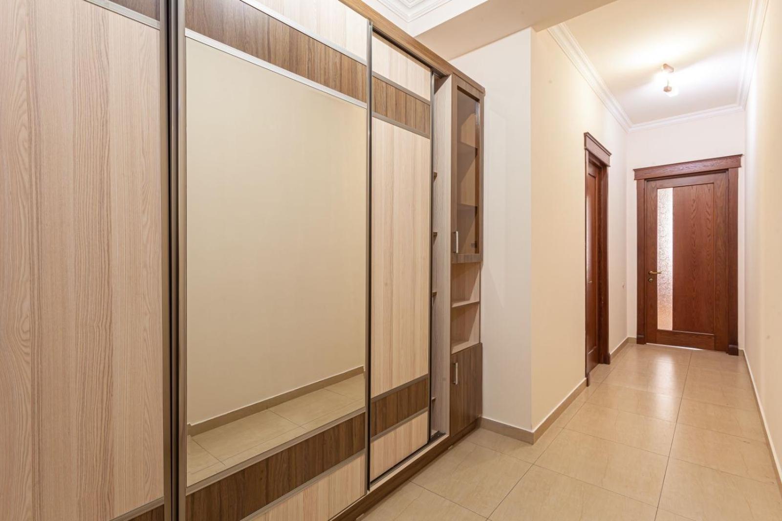 Stay Inn Apartments At Buzand 13 Street 耶烈万 外观 照片