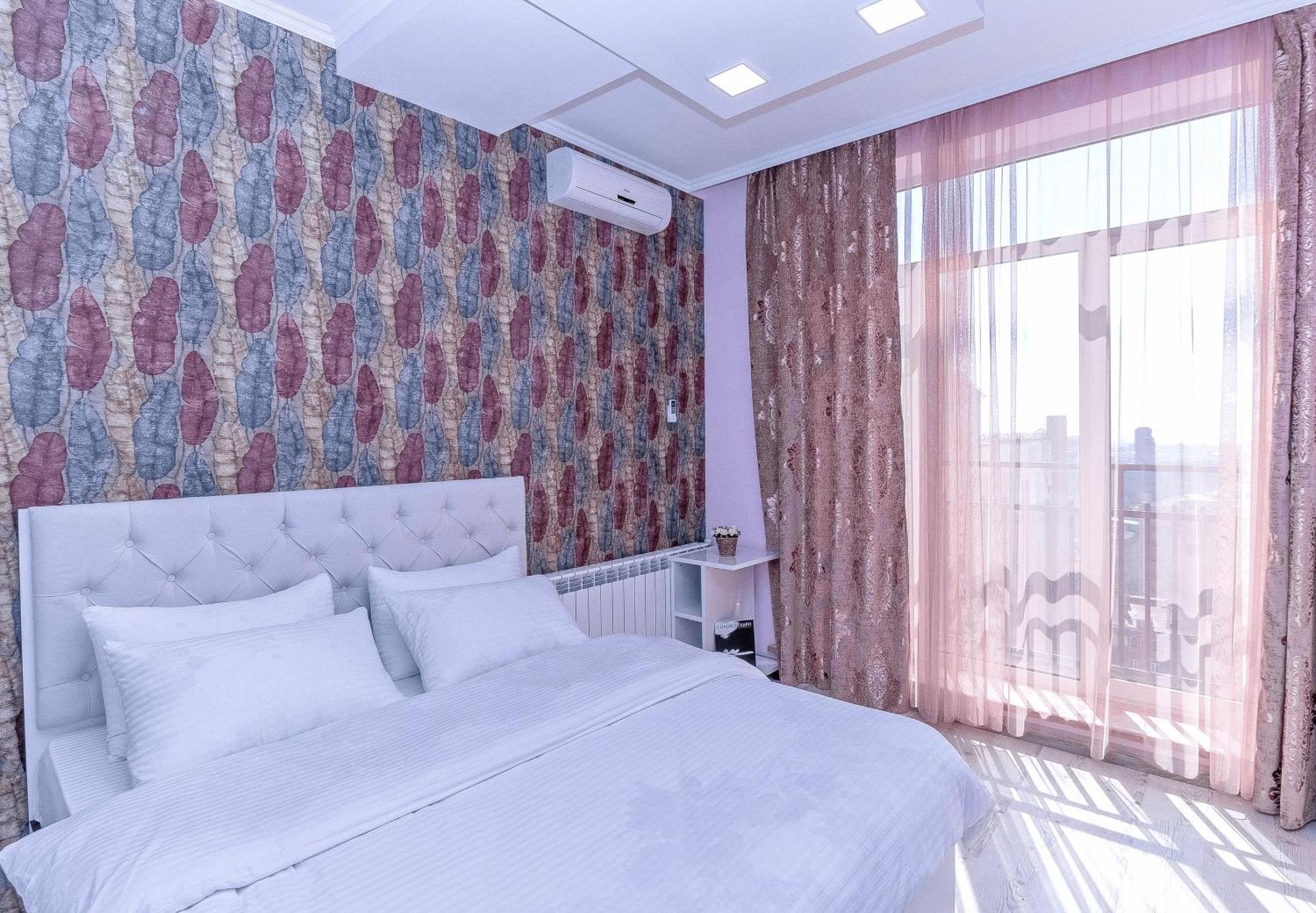 Stay Inn Apartments At Buzand 13 Street 耶烈万 外观 照片