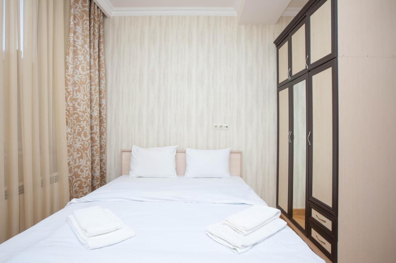 Stay Inn Apartments At Buzand 13 Street 耶烈万 外观 照片