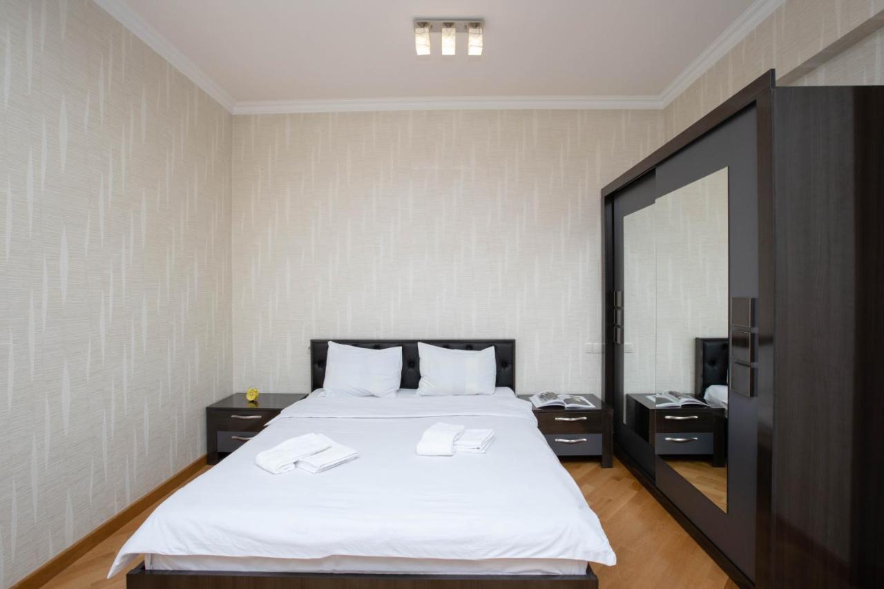 Stay Inn Apartments At Buzand 13 Street 耶烈万 外观 照片