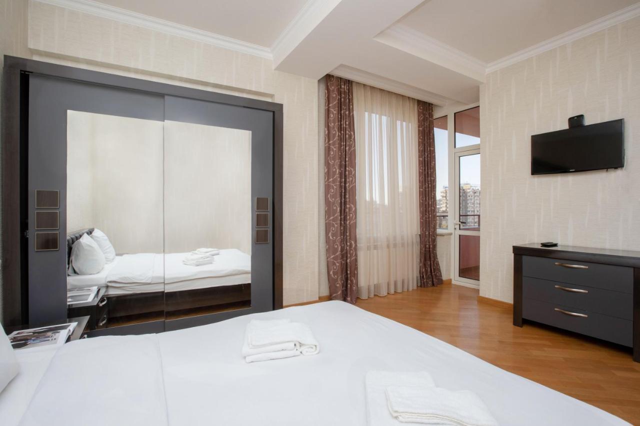 Stay Inn Apartments At Buzand 13 Street 耶烈万 外观 照片
